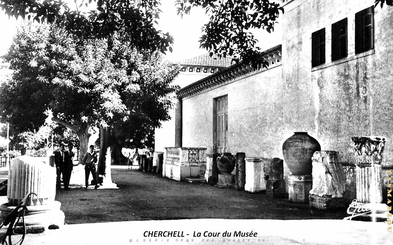 Cherchell - Musee - Cour  .jpg